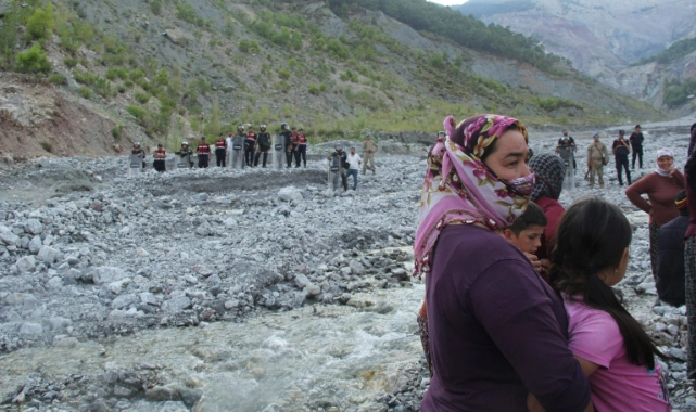 Halkın "su kaynağı" nöbetine jandarma müdahalesi: Yedi kişiye gözaltı 