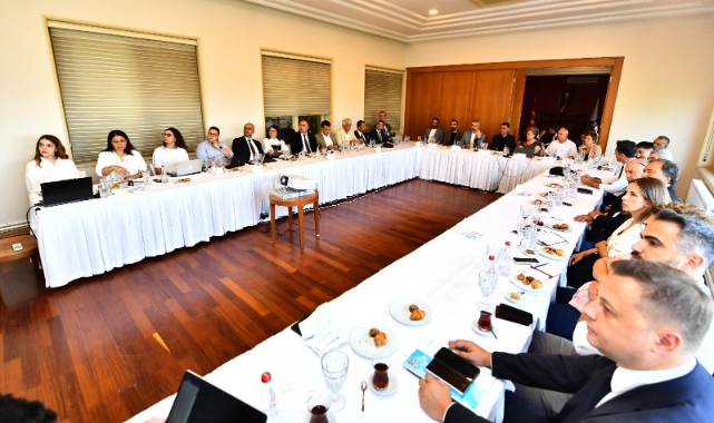 İzmir’in 2025-2029 Stratejik Planı için önemli adım: Gevrek Modeli ile adil ve dirençli İzmir hedefi