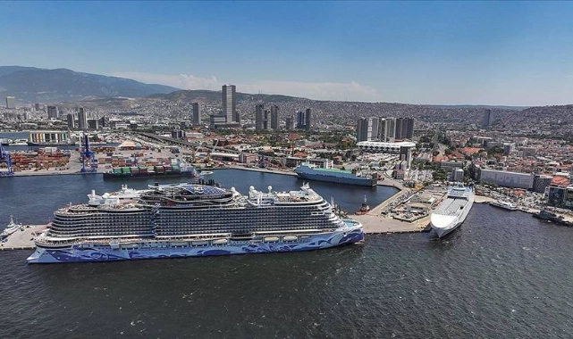 İzmir Limanı'nın Birleşik Arap Emirlikleri şirketi ile  ortaklık görüşmeleri sürüyor