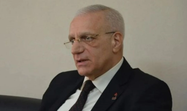 Naşit Birgüvi: “Ülkemizi Araplaştırmaya utanmıyor musunuz?”