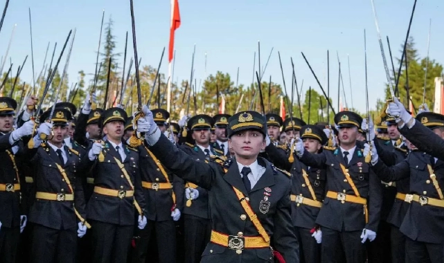 İddia: Kılıçlı yeminde 4 teğmenin ifadesi alındı