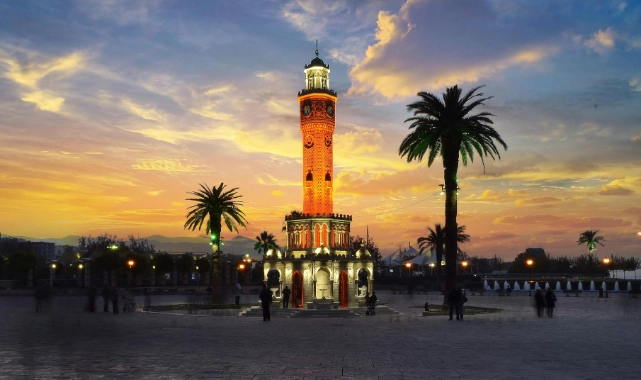 İntegral Kamuoyu Araştırma Şirketi: İzmir'de yaşam memnuniyeti düşüşte!
