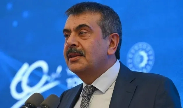 'İstediği kadar anırsın' demişti: Bakan Tekin, o öğretmene yanıt verdi 