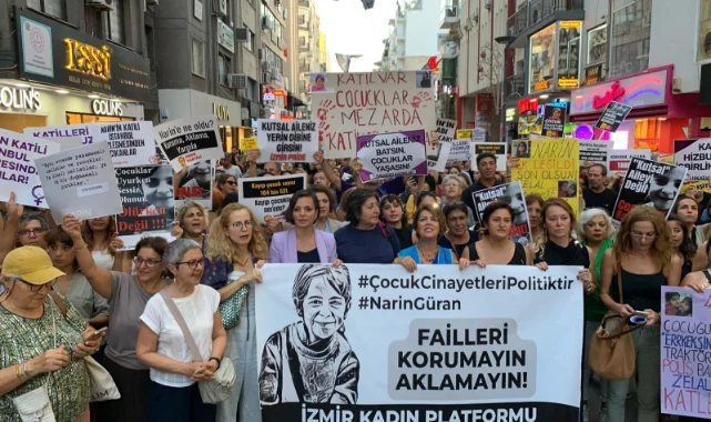 İzmir'de kadınlar Narin için sokaktaydı: "Aile sustu, devlet üstünü örtmeye çalıştı"