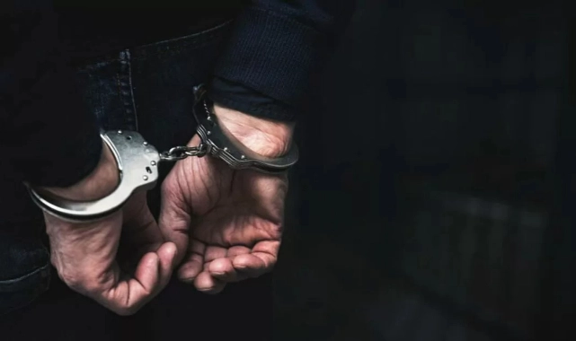 İzmir'de terör operasyonunda 13 gözaltı!