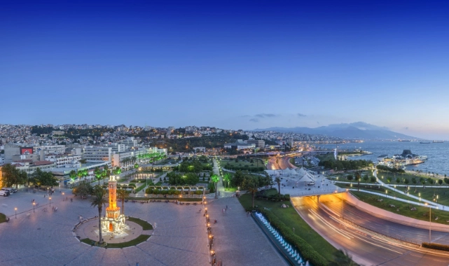 İzmir’in kredi notu yükseldi