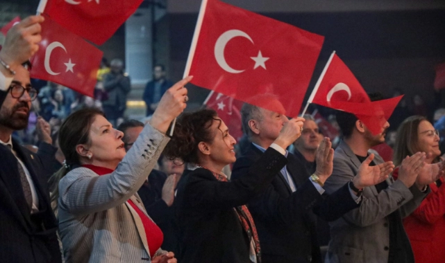 Kurtuluşun notaları Karşıyaka’da buluşuyor!
