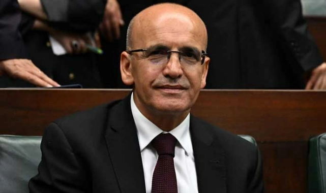 Mehmet Şimşek’ten “büyüme” değerlendirmesi: “Zorlu bir dönemi geride bıraktık” 