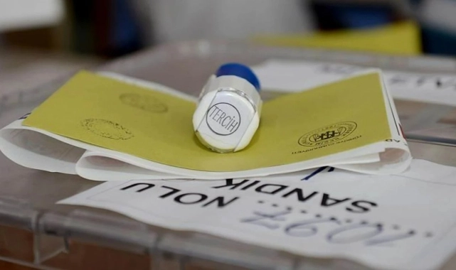 Son seçim anketi: İki parti yükselişte 