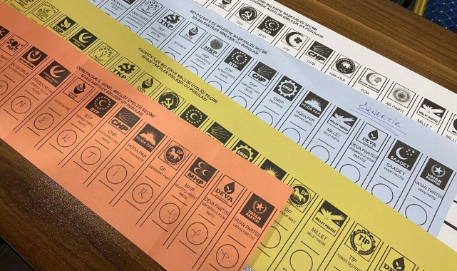 Anket sonucu iktidarı da muhalefeti de memnun etmedi: Seçmen partilere güvenmiyor!