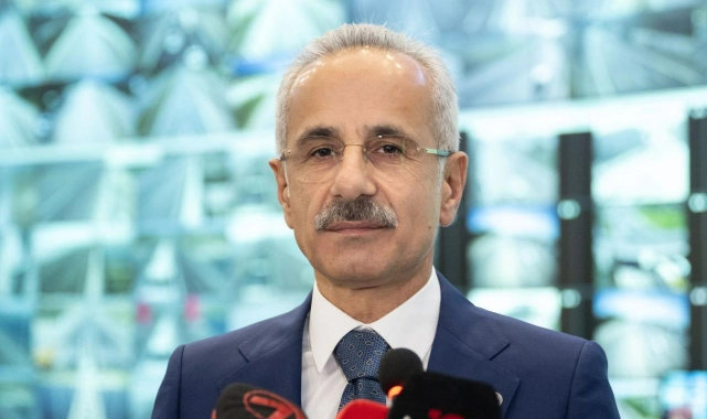 Bakan Uraloğlu'ndan toplu taşımada 'tek kart' açıklaması