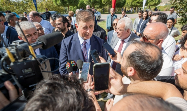 Başkan Tugay, MSB'nin Solotürk kararını değerlendirdi: "9 Eylül'de gösteri yapılmamasını telafi etmez" 