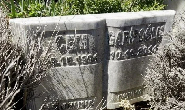 Cem Garipoğlu'nun mezarındaki 'kanlı poşetin' sırrı çözüldü