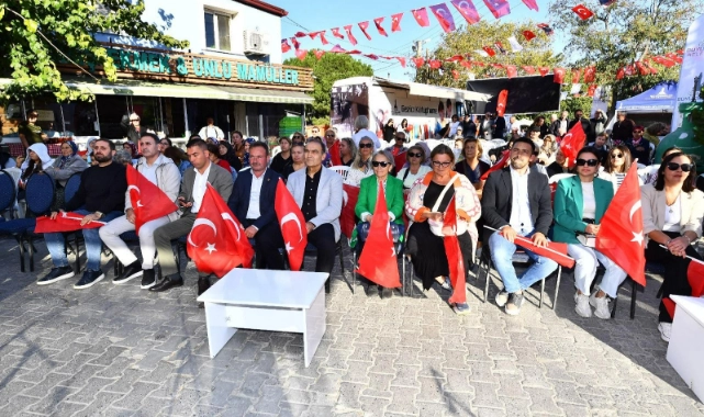 Cumhuriyet’in 101’inci yıl coşkusu Ulamış’ta