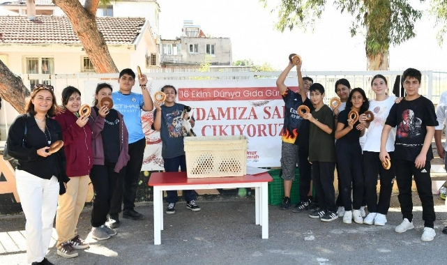 Dünya Gıda Günü’nde simitli farkındalık