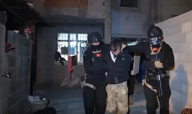 İzmir dahil 45 ilde 'Gürz-23' operasyonu: 216 şahıs yakalandı