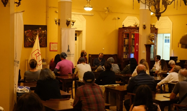 İzmir’de edebiyat dolu akşam