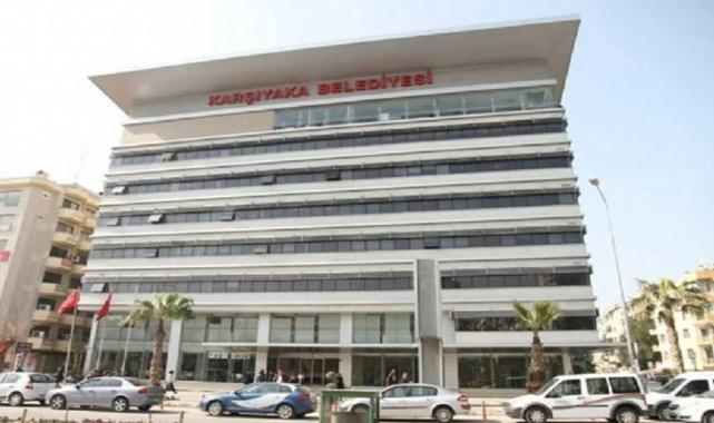 Karşıyaka'da maaş krizi: “Sadece Kent A.Ş. çalışanları mı fazlalık?”