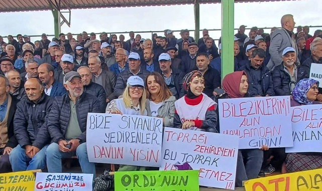 Perşembe Yaylası’nda binlerce kişi ‘madene hayır’ dedi: “Toprağımızdan vazgeçmeyeceğiz”