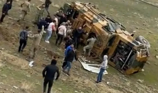 Şırnak'ta askeri araç devrildi: 6 asker yaralandı!
