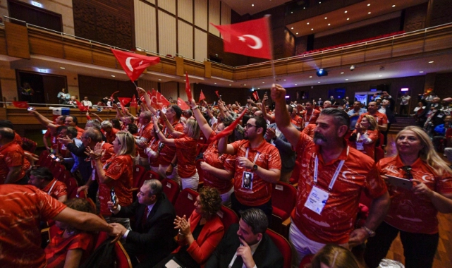 Turizm profesyonelleri İzmir'de buluştu