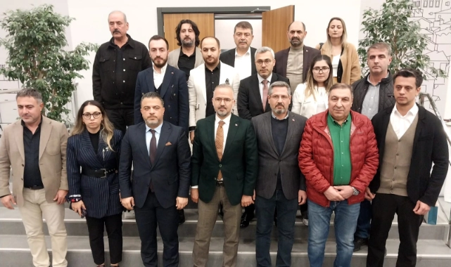 AK Parti’den meclis çıkışı basın açıklaması: Bu antidemokratik bir uygulamadır.