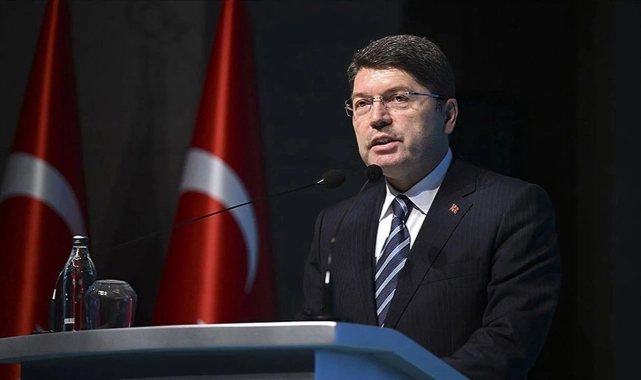Bakan Tunç duyurdu: Bin hakim ve savcı alınacak!