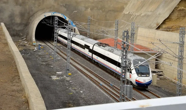 Bakan Uraloğlu duyurdu: İzmir – Ankara Hızlı Tren Hattı ne zaman bitecek?