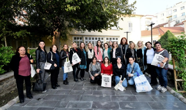 Bornova’da kadınlardan 25 Kasım mesajı: “İstanbul Sözleşmesi Yaşatır”