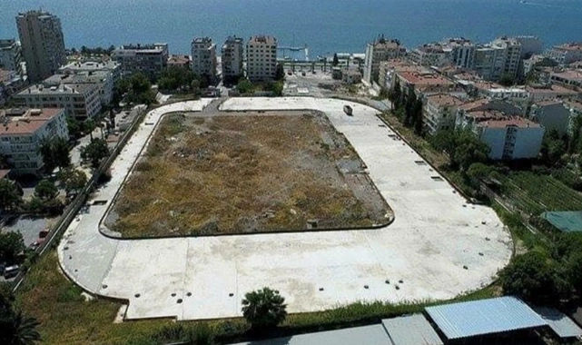 Büyükşehir’den Karşıyaka Stadı adımı: 250 milyon TL bütçe ayırıldı!