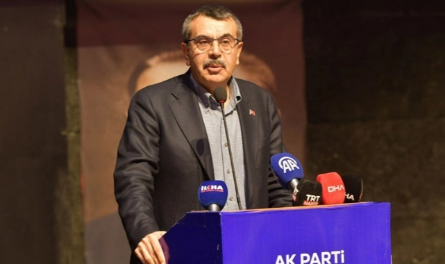 DEM Parti'den Yusuf Tekin'e 'Kürtçe' yanıtı 