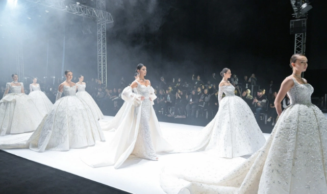 IF Wedding Fashion İzmir podyumları 2025 modasına yön verecek