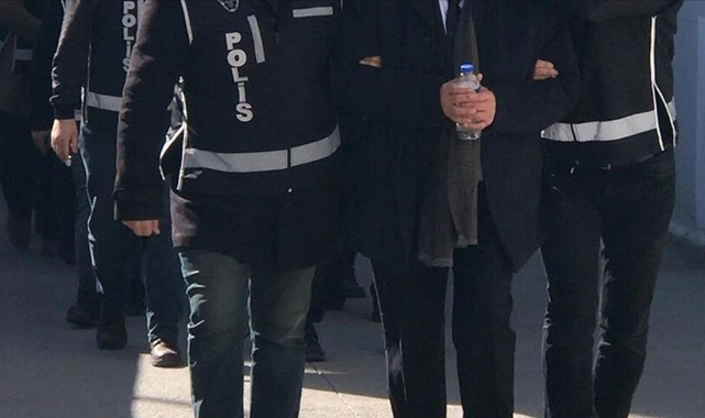 İstanbul'da FETÖ operasyonu: 11 şahıs tutuklandı