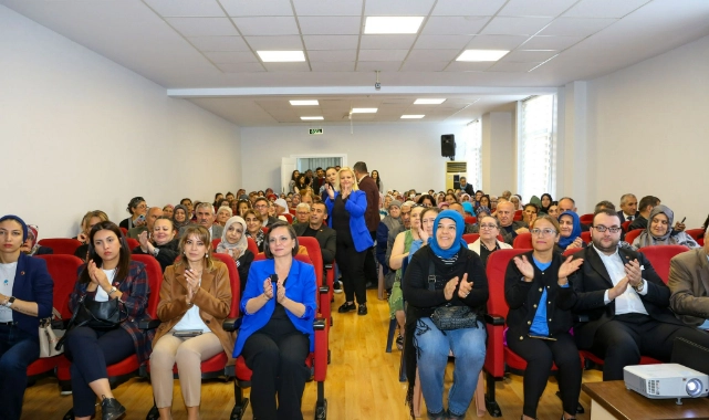 Karabağlar'da Bağımlılıkla Mücadele Seminerleri başladı