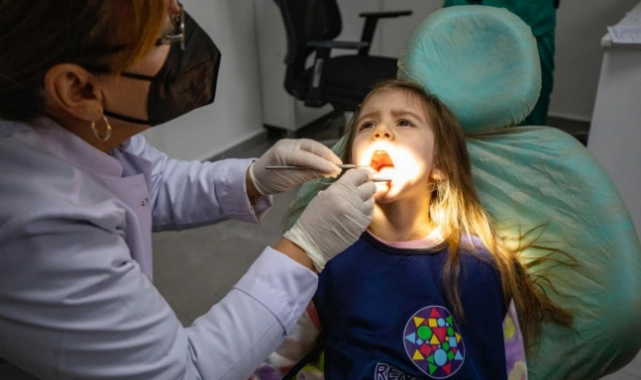 Karşıyakalı miniklere ağız ve diş sağlığı taraması  