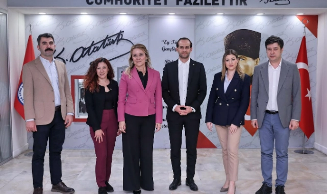 Konak’a hizmette çifte imza