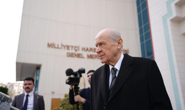 MHP'den üçüncü 'Vakit tamam' mesajı