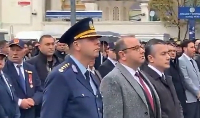 Vatandaşlar, kayyuma Atatürk'ün sözleri ile tepki gösterdi: Egemenlik kayıtsız şartsız milletindir!
