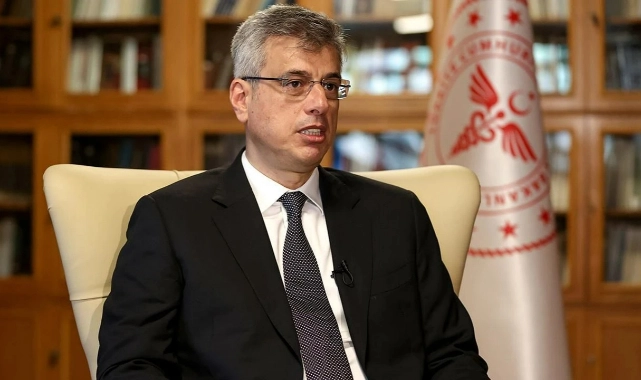 AK Partililer, o bakandan rahatsız: “Vitrinimizi kaybediyoruz…”
