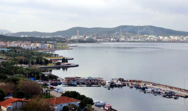Aliağa’ya yat limanı halkın kantarında