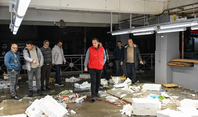 Başkan Eşki’den pazarcıya temizlik ve düzen tepkisi