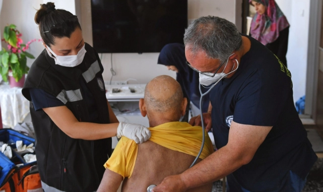 Büyükşehir, bu yıl binlerce kişiye sağlık hizmeti verdi: Eşrefpaşa Hastanesi şifa dağıtıyor! 