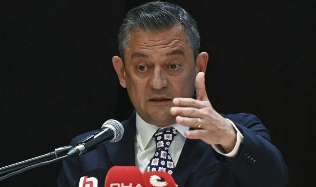 CHP lideri Özel: “CHP’li belediyelerle uğraşmayı bırakın”