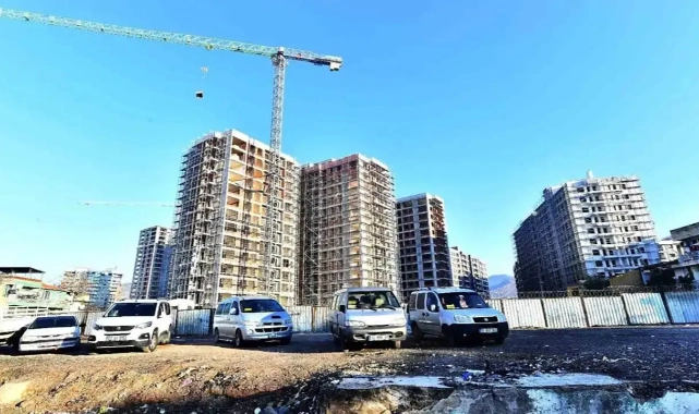 İş Dünyası Konut Kooperatifi, İzBB'yi hedef aldı: Başka ne yalan söylediklerini düşünmemize sebep olmuşlardır