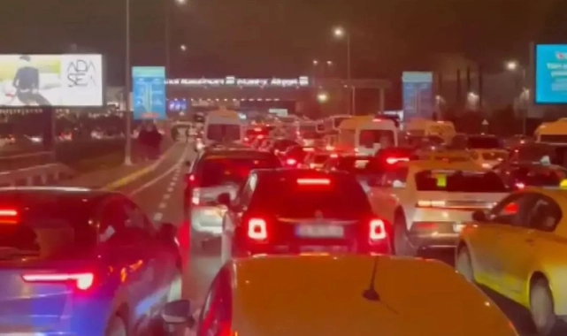 İstanbul Havalimanı'nda giriş çıkışlar kısa süreliğine kapatıldı!