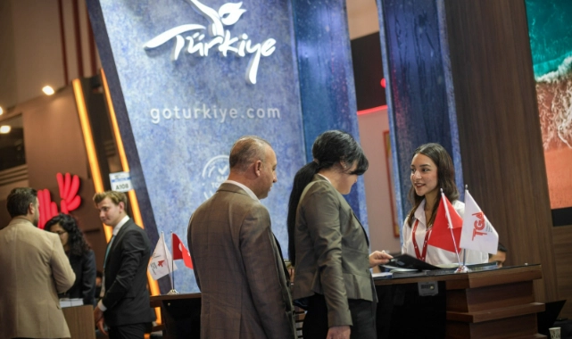 İzmir turizmine çifte destek