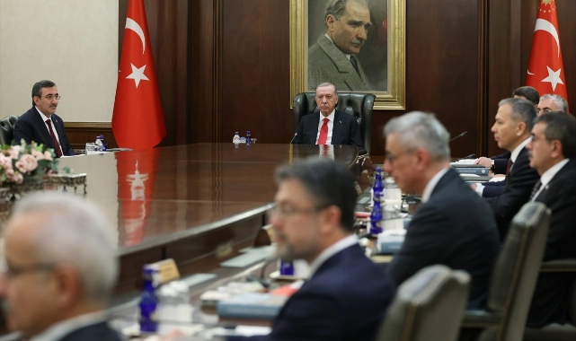 Kabine toplanıyor: Gündem, “Suriye” ve “asgari ücret”