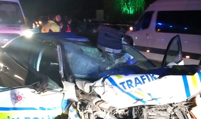 Kahramanmaraş'ta ticari araç ve polis otomobili çarpıştı: 1 ölü, 2 yaralı! 