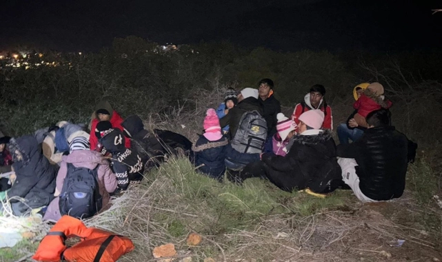 Kuşadası'nda 'kaçak göçmen' operasyonu: 23 kaçak ve organizatör yakalandı 