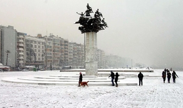 Meteoroloji Genel Müdürlüğü açıkladı: İzmir'in bazı bölgelerine kar geliyor!